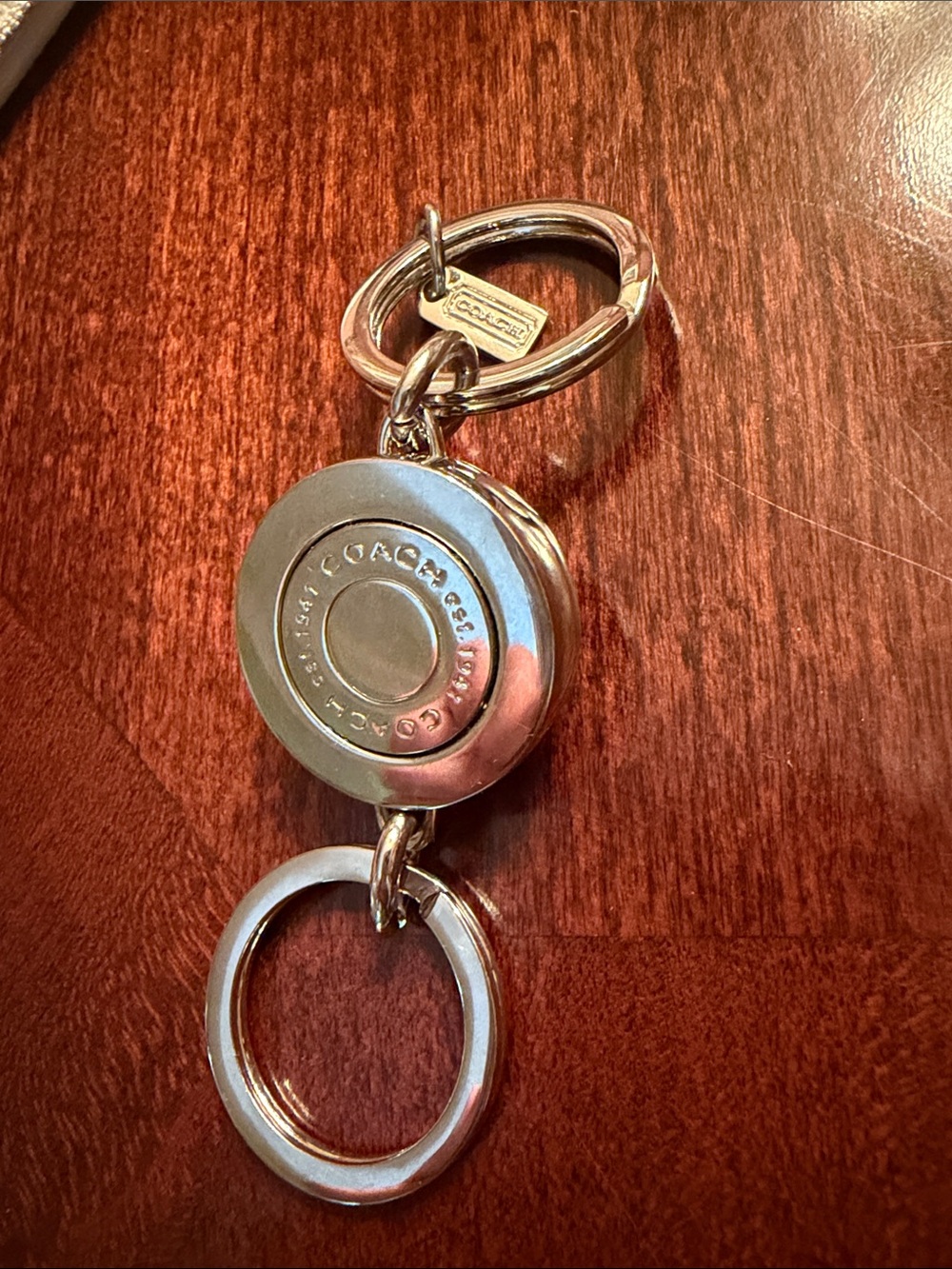 COACH Legacy Enamel Turnlock Valet Keyring-Silver Hardware - Picture 11 of 16